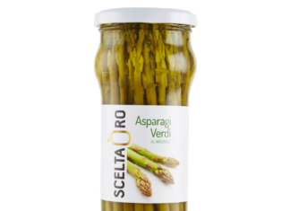 Gli asparagi verdi al naturale, conservati in vasetto di vetro, di Sama, brand Scelta Oro