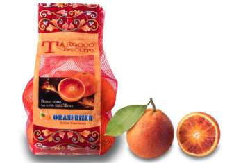 L'arancia rossa Tarocco Ippolito prodotta da Oranfrizer in Sicilia, alle pendici dell'Etna
