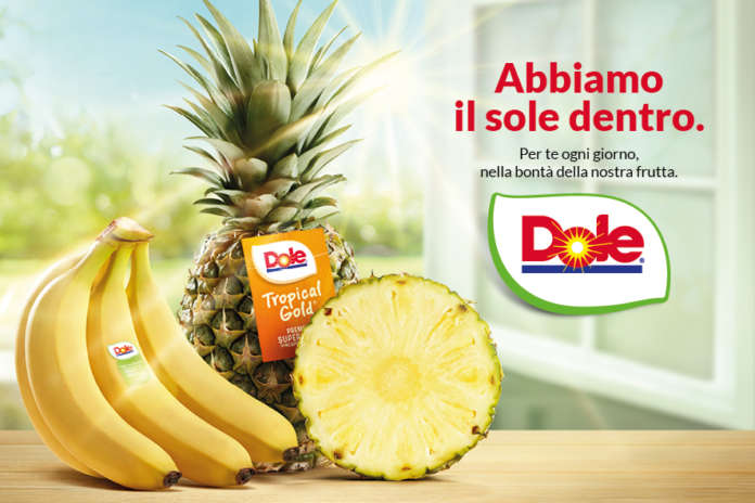 La campagna di Dole con look rinnovato del brand che punta su trasparenza, freschezza e responsabilità verso il consumatore