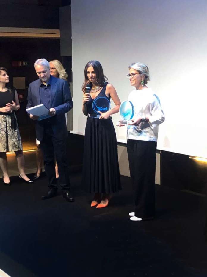 Marianna Palella, ceo e brand manager di Citrus- L'orto italiano, ritira il premio Positive Business Award 2019 per la categoria Sustainability