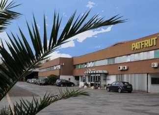 La sede di Patfrut a Monestirolo (Fe): la società cooperativa ha presentato un bilancio 2018 da record
