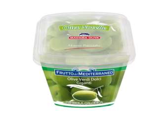 Le olive Madama Oliva del nuovo raccolto sono proposte in due confezioni, Dolci verdi giganti “Frutto del Mediterraneo“ da 250 grammi e Dolci verdi giganti in buste da 1 Kg