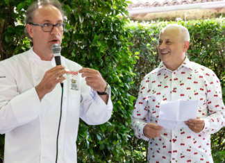 Sergio Fessia (a destra) con lo chef due Stelle Michelin Gian Piero Vivalda (a sinistra)