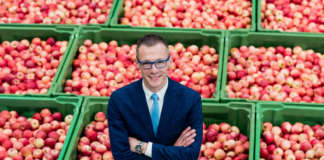 Fabio Zanesco, direttore commerciale dell’associazione dei produttori di mele della Val Venosta