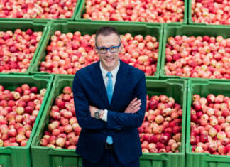 Fabio Zanesco, direttore commerciale dell’associazione dei produttori di mele della Val Venosta