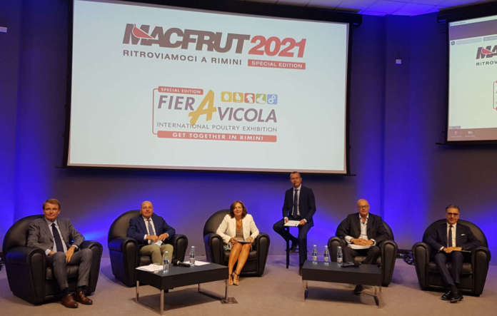 La presentazione oggi, di Macfrut 2021, la fiera internazionale dell'ortofrutta