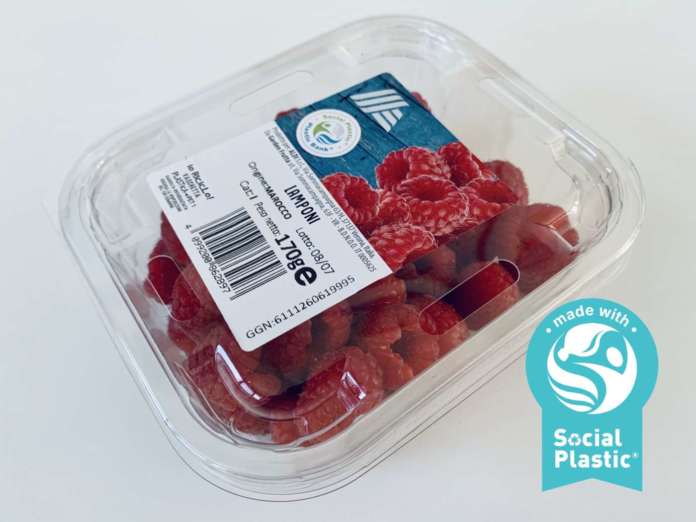 Lamponi Aldi con packaging in Social Plastic