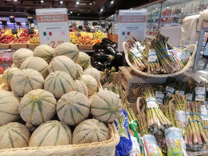 Prezzi stabili per i meloni, in calo gli asparagi