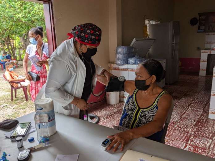 Fyffes, Brigate mediche comunitarie nelle comunità honduregne