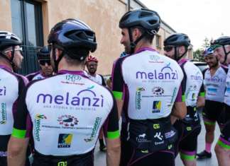 Partenza delle delegazioni dei ciclisti dall'azienda Melanzì