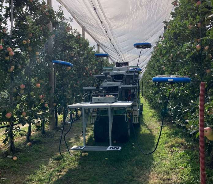 Raccolta di mele Rivoira con i droni dell'azienda israeliana Tevel