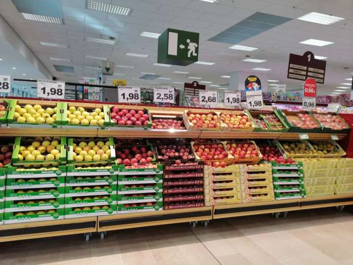Continua la riduzione dei consumi di frutta e verdura in Italia