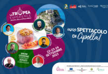 Locandina Tropea Experience, Festival della Cipolla Rossa