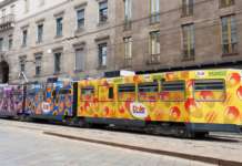 Campagna sui tram di Dole Italia per la nuova linea esotica