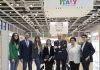 La squadra di Cso Italy a Fruit Logistica 2026 con il presidente Paolo Bruni (terzo da destra) e il direttore Elisa Macchi (seconda da destra)